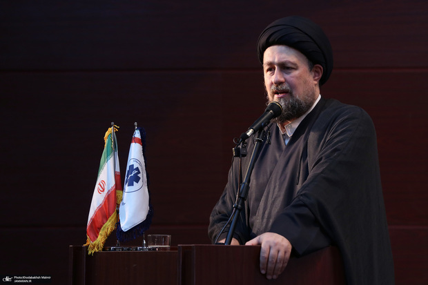 سید حسن خمینی: از هرچه غیر خدا ناامید شوید
