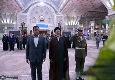 تجدید میثاق نمایندگان ریاست دانشگاه آزاد با آرمان های حضرت امام خمینی (س)