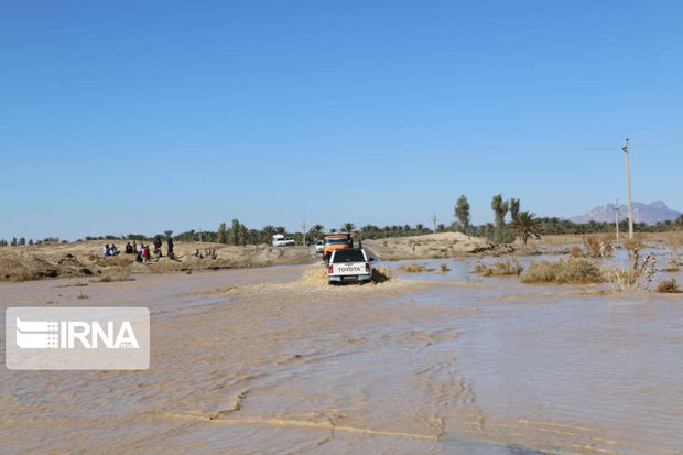 ۳۳ روستای سیستان و بلوچستان همچنان در محاصره آب