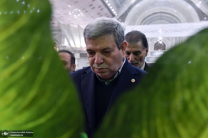 تجدید میثاق افراد دارای معلولیت و خدمتگزارن آنان با آرمان حضرت امام خمینی (س)