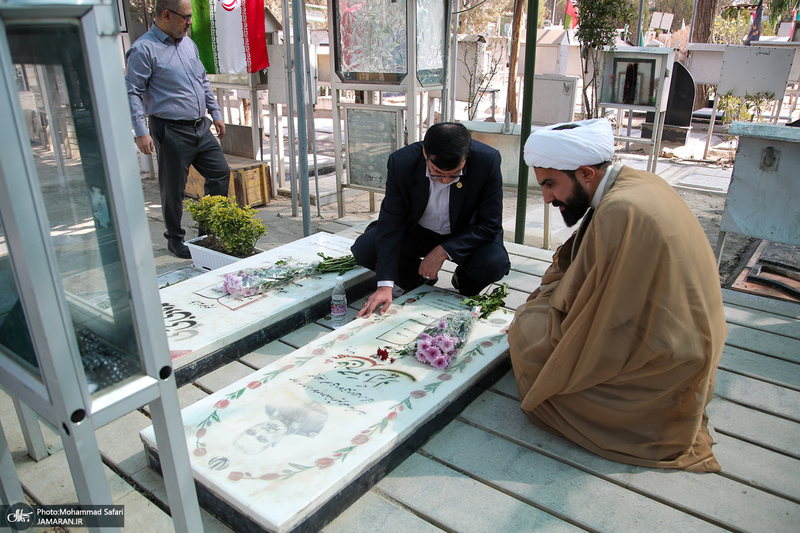 ادای احترام ورزشکاران و قهرمانان پارالمپیکی ایران به مقام شامخ شهدا