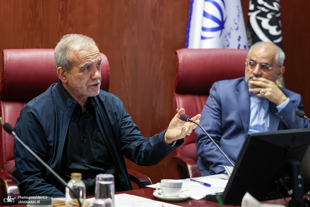 در جنگ ۱۲ روزه پیام ها به پزشکیان می رسید؟ + فیلم