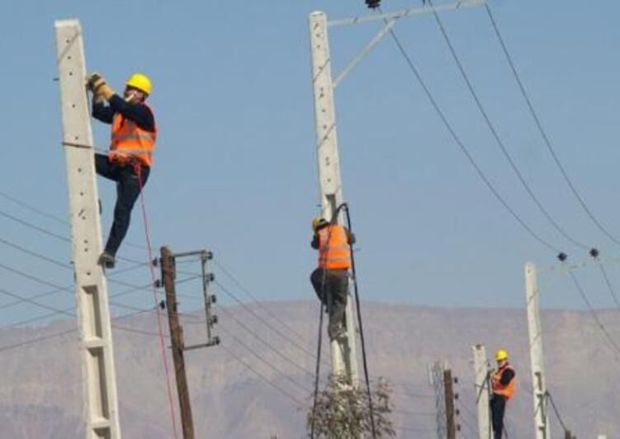 اعتبار برق رسانی به ۱۹ روستای سخت گذر لرستان تامین شد