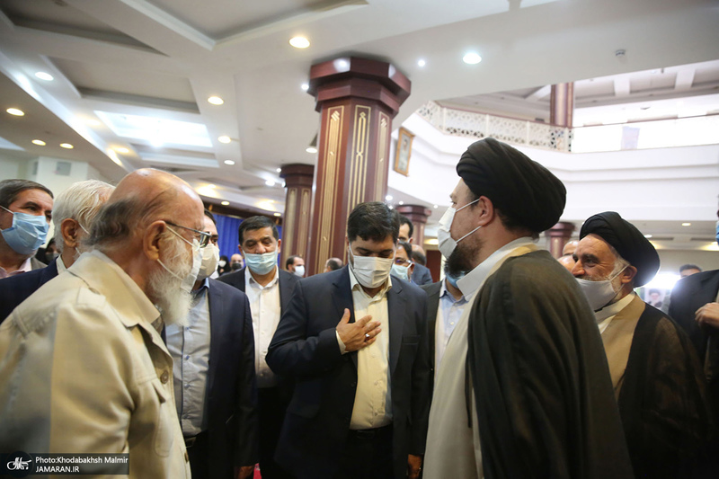 تجدید میثاق رئیس و اعضای دوره جدید شورای اسلامی شهر تهران با آرمان های امام خمینی(س)