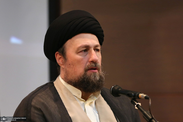 سید حسن خمینی: ابتدای انقلاب پیشنهاد هفته وحدت که به امام داده شد، برخی مخالف بودند/ امروز کسی شک ندارد و همه قبول دارند که باید مسلمانان با هم باشند