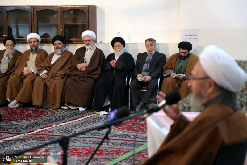 مراسم رونمایی از کتاب الفقاهه اثر آیت الله العظمی درچه ای  با حضور آیت الله سبحانی