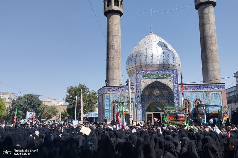 تشییع پیکر شهید «محمد انصاری» در خمین