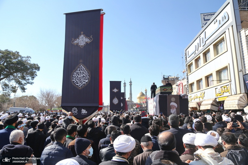 مراسم تشییع آیت الله العظمی صافی گلپایگانی (ره) در قم - 2