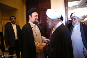 حاشیه تجدید میثاق اعضای مجلس خبرگان رهبری با آرمان های امام خمینی (س)