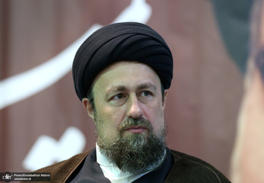 سید حسن خمینی: مردم ایران نمی‌پذیرند که کشوری به خاطر منافع اقتصادی با کشورهای خلیج فارس نسبت به سرزمین ما اظهارات موهن داشته باشد/ مسئولان سیاست خارجی در نوع تعامل خود با این‌گونه کشورها تجدید نظر کنند