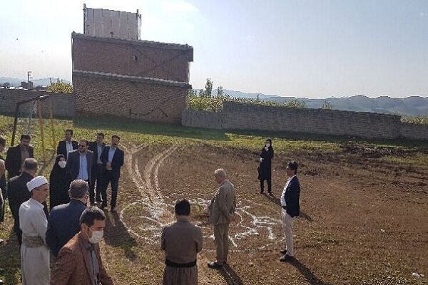 کلنگ احداث مدرسه 9 کلاسه در اشنویه بر زمین زده شد