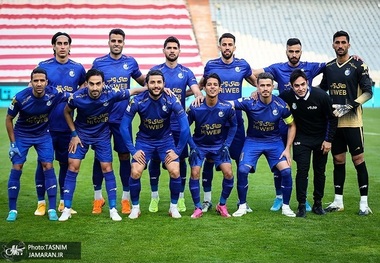 حضور مددی در اردوی استقلالی ها/ آبی پوشان وعده پاداش گرفتند+ عکس