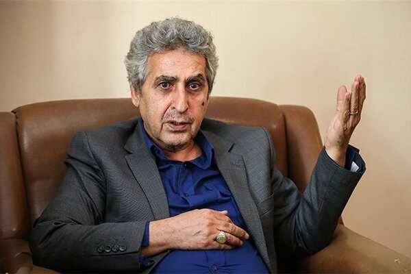 حرف های کارگردان پیشکسوت درباره میهن 
