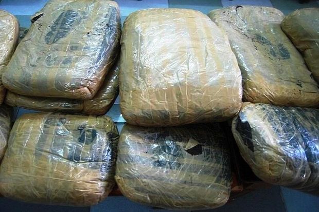 حدود ۲ تن موادمخدر در شهرستان سیب‌وسوران کشف شد