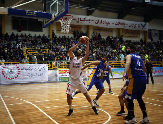 شهرداری گرگان برای پیروزی مقابل ذوب آهن لحظه شماری می کند