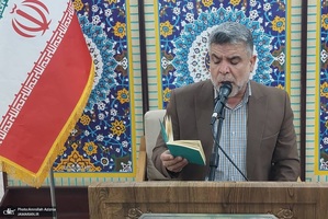 مراسم دعای کمیل در حرم امام خمینی