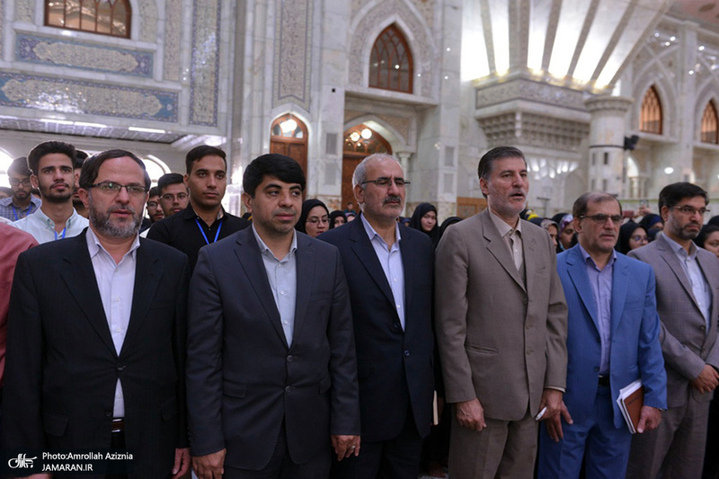 تجدید میثاق دانشجویان هشتمین دوره اردوی ملی طریق جاوید با آرمان های امام خمینی(س)
