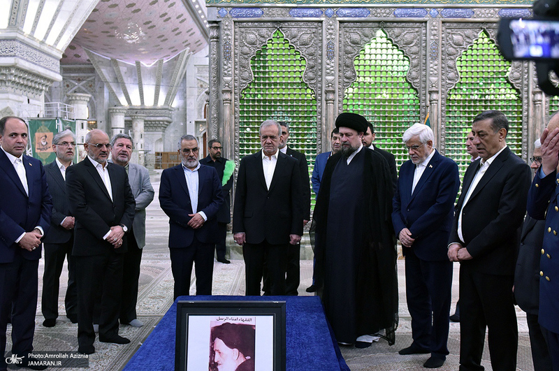 تجدید میثاق رئیس‌جمهور و اعضای دولت با آرمان‌های حضرت امام خمینی - 1