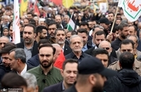 حضور پزشکیان در راهپیمایی روز جهانی قدس (4)