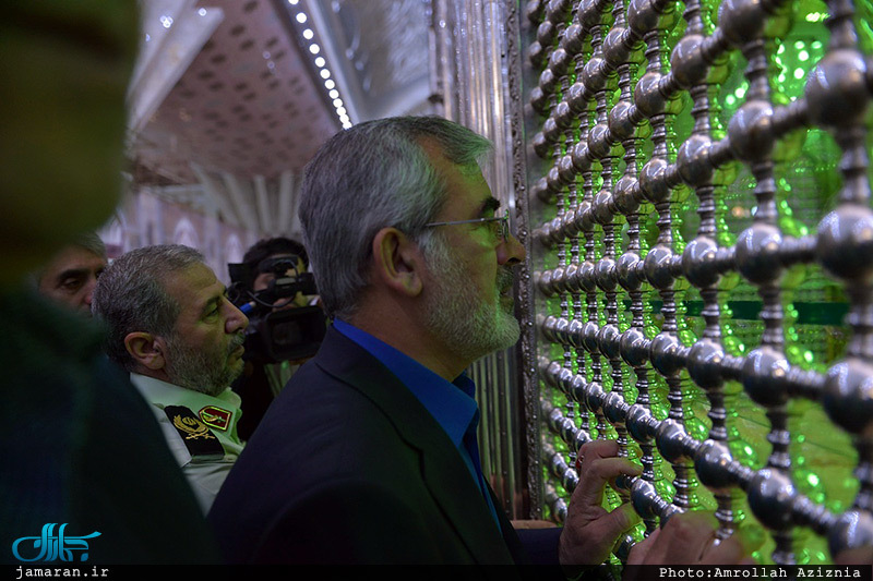 تجدید میثاق استاندار و جمعی از استانداری استان البرز با آرمان های حضرت امام خمینی(س)