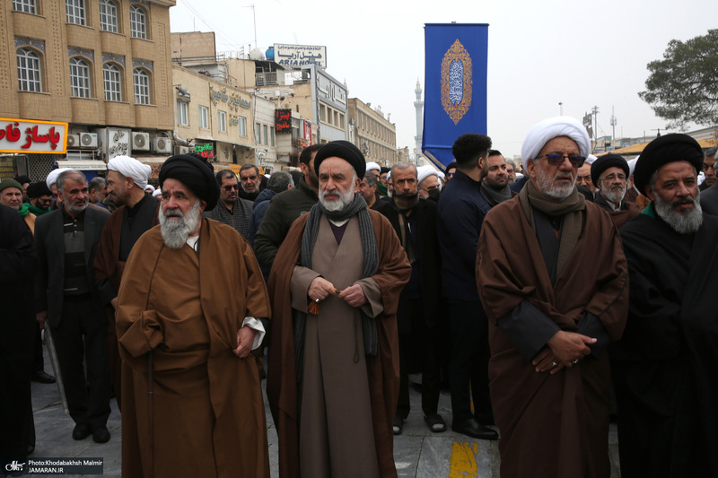 مراسم شییع و نماز