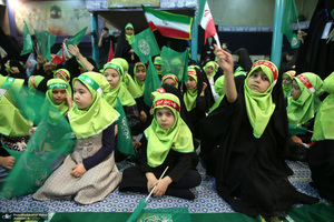 همایش جهانی سه ساله های حسینی در حسینیه جماران 1