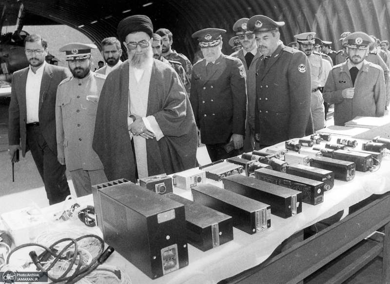 شهید آیت الله العظمی سید علی خامنه ای (ره) به روایت تصویر -1