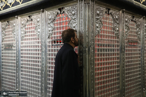 غباروبی ضریح مطهر حضرت عبدالعظیم حسنی (ع) و امام زاده حمزه (ع)