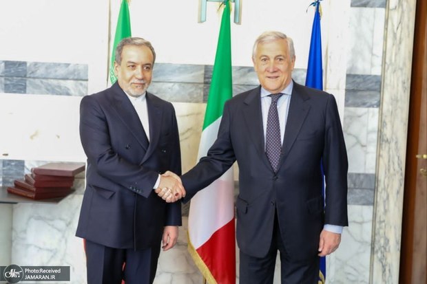 دیدار وزرای خارجه ایران و ایتالیا پیش از دور دوم مذاکرات غیرمستقیم با آمریکا/  عراقچی: مانع بر سر تحقق خاورمیانه عاری از سلاح‌های هسته‌ای، رژیم صهیونیستی است