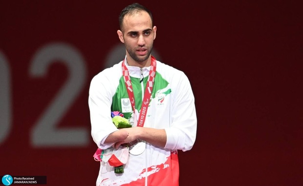 مراسم اهدای مدال نقره مهدی پوررهنما در پارالمپیک 2020+ عکس