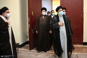 حاشیه تجدید میثاق هیأت رئیسه و اعضای مجلس خبرگان رهبری با آرمان های امام خمینی(س)