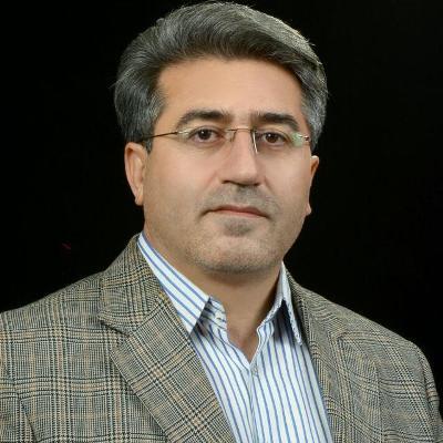 نگاه به توانایی نامزدها باید جایگزین قومی گرایی در انتخابات شوراها شود