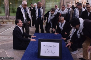تجدید میثاق خانه ایثارگران با آرمان های امام خمینی (س)