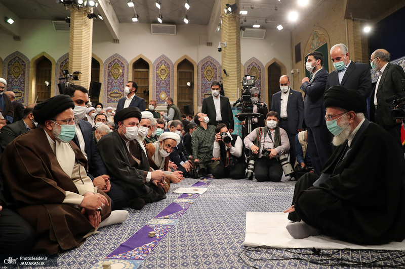 دیدار رمضانی مسئولان نظام با رهبر معظم انقلاب