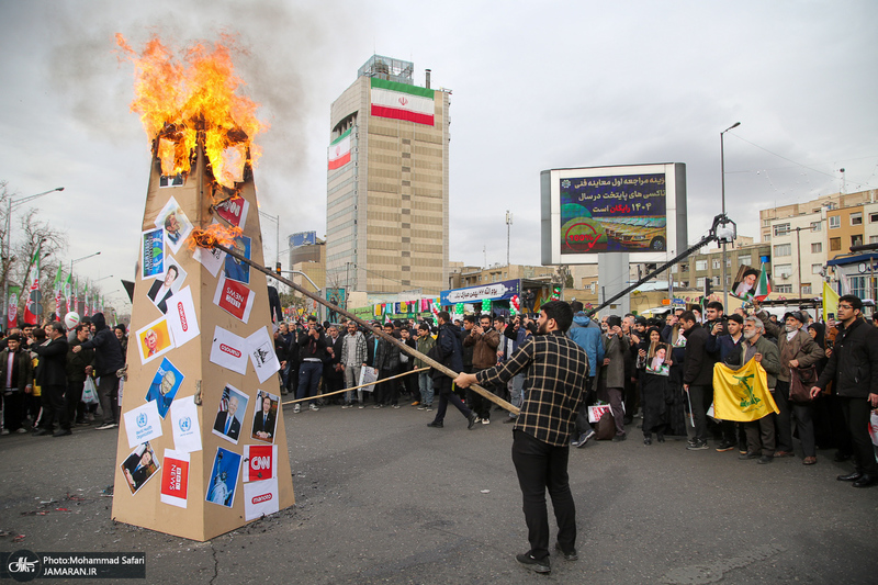 راهپيمايي باشکوه 22 بهمن