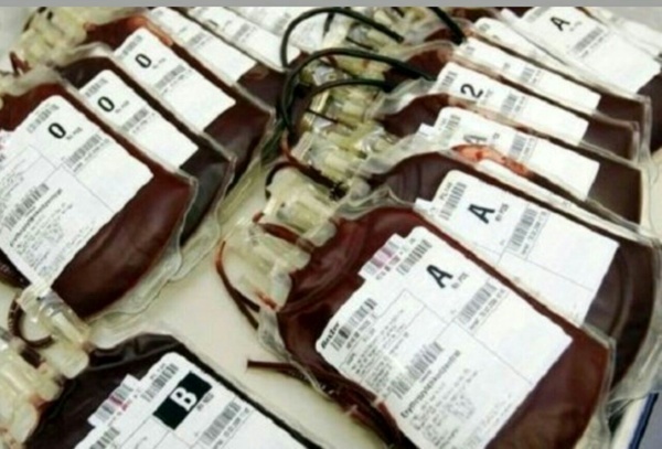 اهداء کنندگان خون به مراکز انتقال خون مراجعه کنند