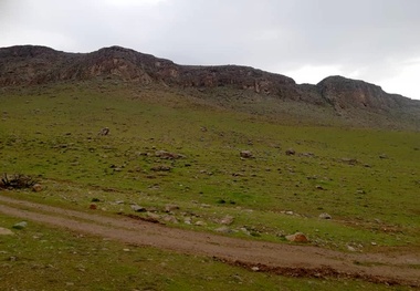 آبیک  در محاصره  آلاینده‌ها  خراش بر پیکر پیغمبر کوه به چه قیمتی