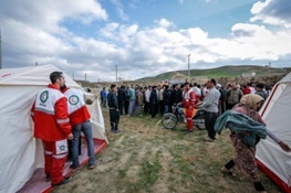 جمع آوری 12 محموله کمک های مردمی چهارمحال و بختیاری برای مناطق زلزله زده