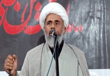 امام‌جمعه هرمز: ترامپ و نتانیاهو باید به سزای عمل خود برسند و به مرگ طبیعی از دنیا نروند