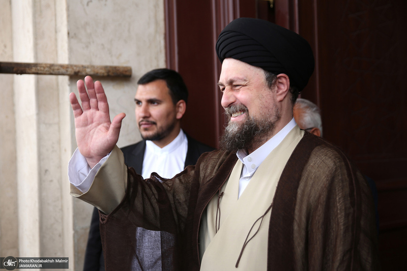 ادای احترام نخست وزیر بورکینافاسو و هیأت همراه نسبت به مقام شامخ بنیان‌گذار جمهوری اسلامی ایران