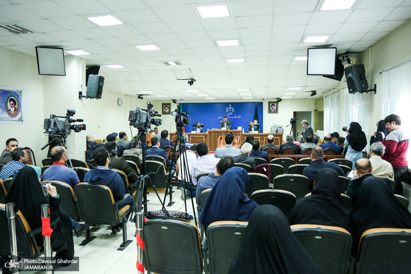 سومین جلسه دادگاه رسیدگی به اتهام مدیر عامل سابق شرکت بازرگانی پتروشیمی و 13 متهم دیگر