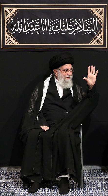 اولین شب مراسم عزاداری حضرت اباعبدالله الحسین (ع) در حسینیه امام خمینی