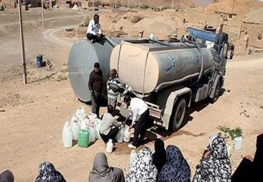 آب شرب 105 روستای کردستان با تانکر تأمین می شود