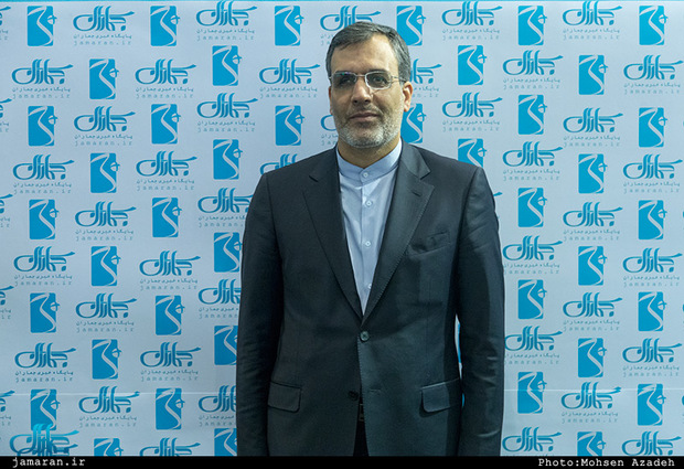 جزییات ماجرای اعطاى تابعیت به استاد نجیب مایل هروى