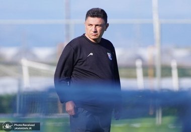 نظر قلعه نویی درباره ادامه لیگ برتر فوتبال ایران