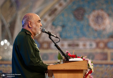 سرلشکر سلامی: آماده‌ایم با هر سناریویی بجنگیم/ دشمن یک جنگ واقعی علیه ملت ایران به راه انداخته است