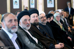 نشست «گفتمان توحیدی اخلاقی‌ امام‌ خمینی(س) در دنیای معاصر؛ دستاوردها و آینده فرارو» (2)