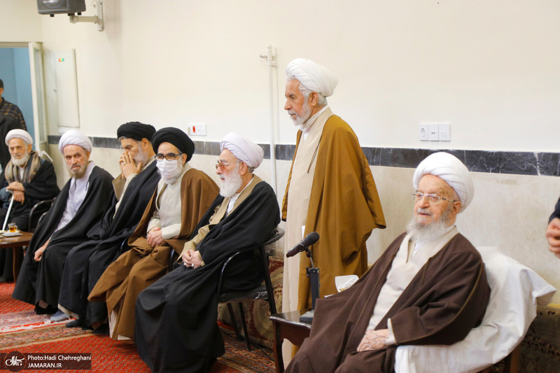 عمامه گذاری طلاب در روز عید مبعث توسط مراجع عظام تقلید‎‎