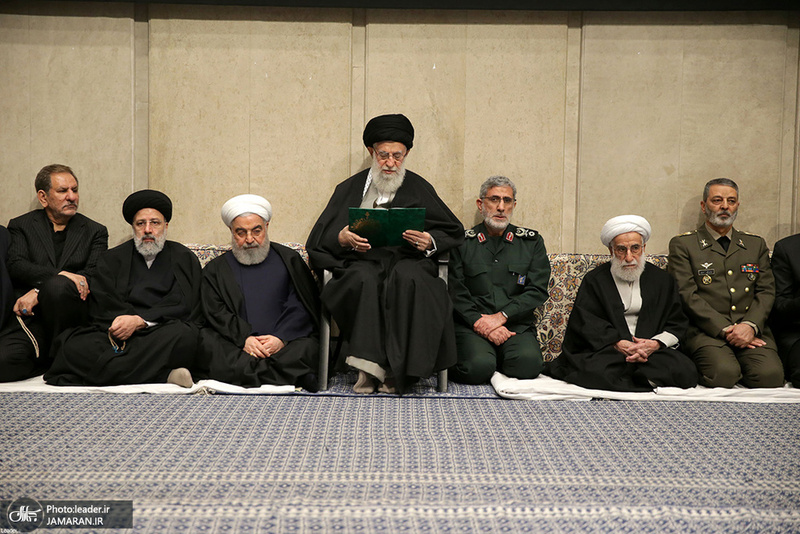مراسم بزرگداشت شهید حاج قاسم سلیمانی و همرزمانش در حسینیه امام خمینی (ره)