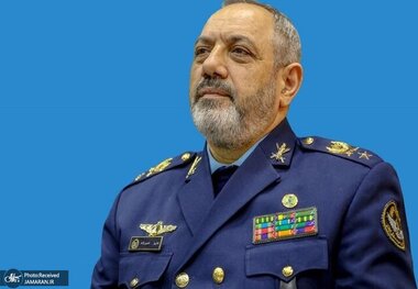 وزیر دفاع: اکنون تولیدات دفاعی ما از لحاظ کمیت و کیفیت، بالاتر از زمان جنگ ۱۲ روزه است/ در یک سال اخیر 582 قلم تجهیزات را بومی‌سازی کردیم